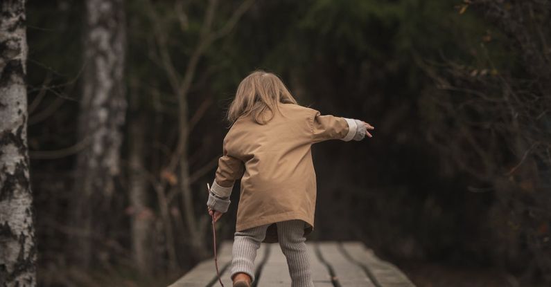 Child-Friendly - Free stock photo of family, kid, moody